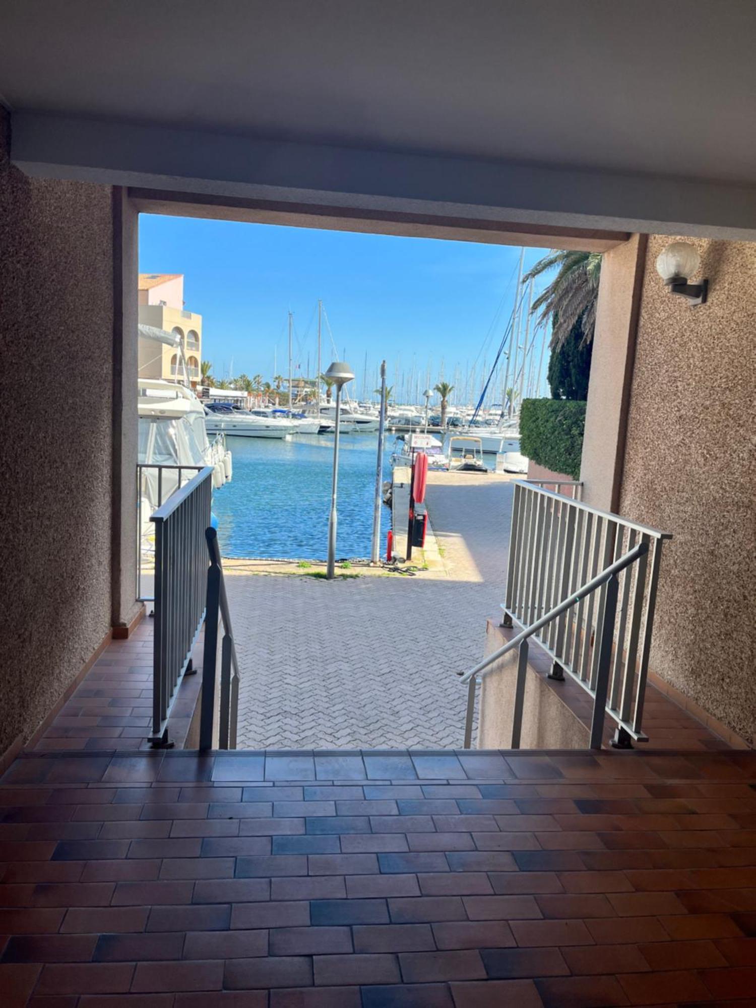 Port De Hyeres L'Etoile Marine Lägenhet Exteriör bild